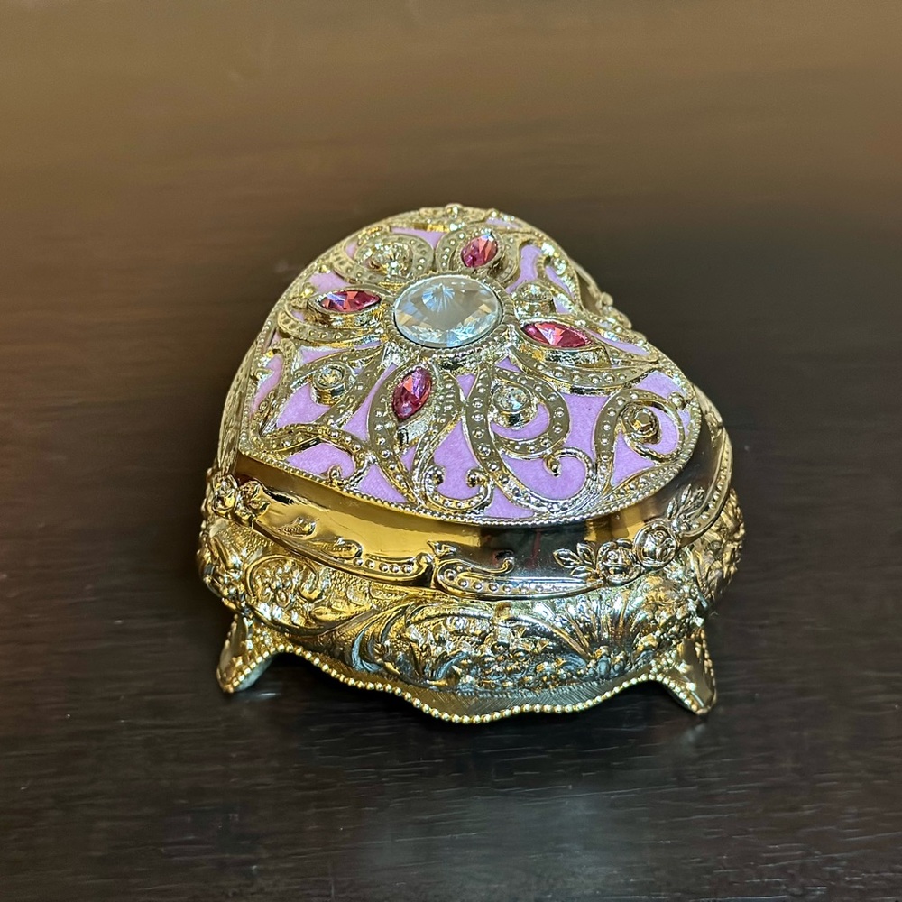 Musical Jewelry Box | Plays Beethoven’s Fur Elise | Made in Japan